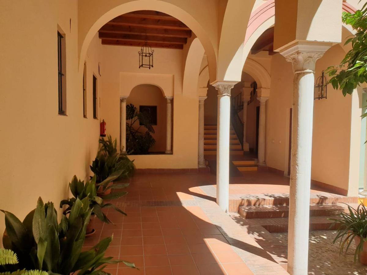 Santa Ana - Palacio Del Infantado Seville Exterior photo